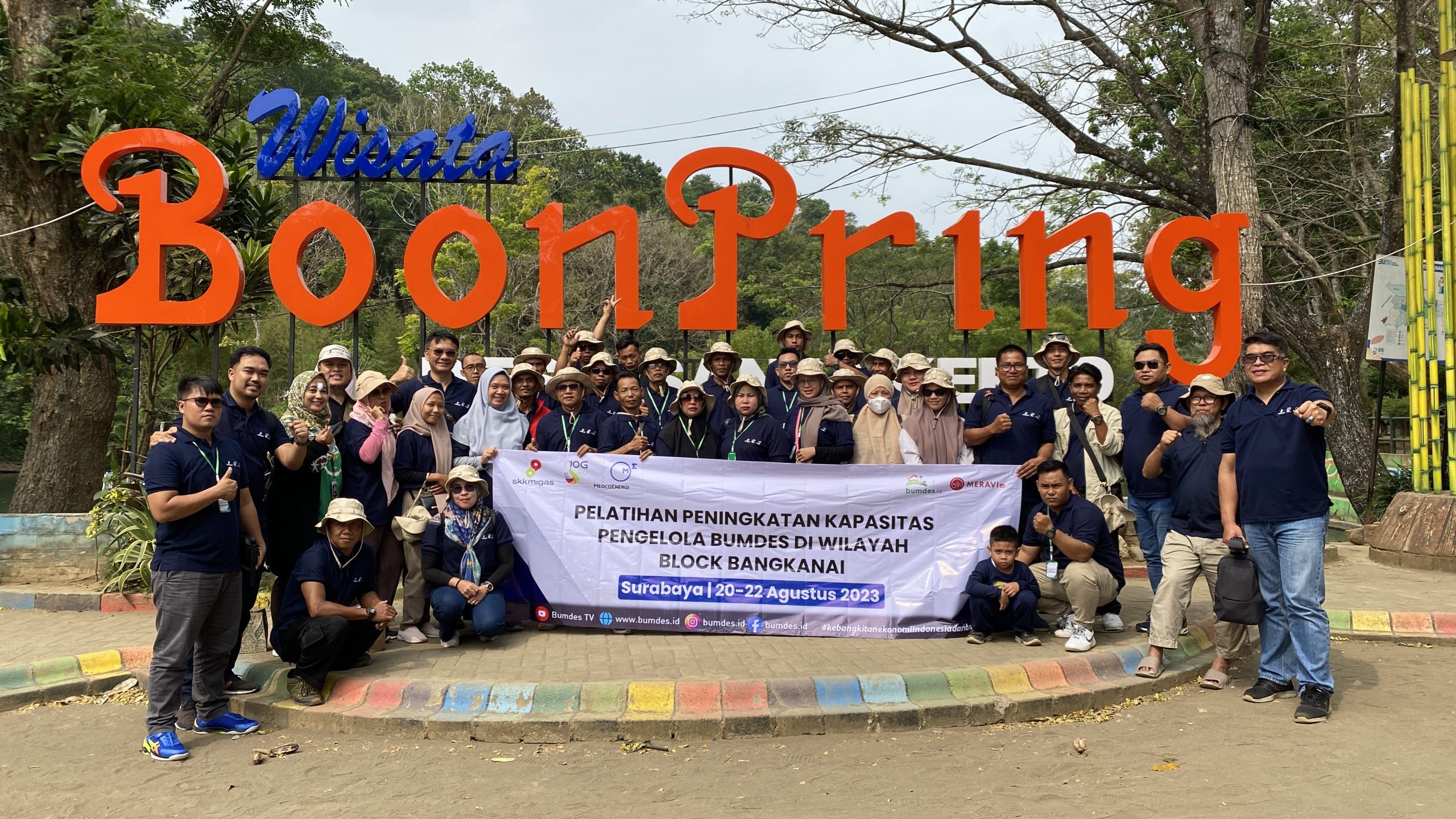 BUMDes Blok Bangkanai Berguru dengan BUMDes Ketapanrame Sidoarjo